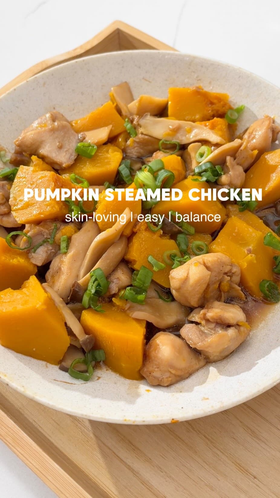 Pumpkin steamed chicken with mushrooms