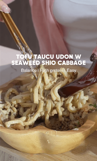 Tofu Taucu Udon with Shio cabbage
